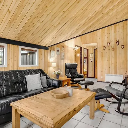 Stunning Home In Oksbol With Sauna *