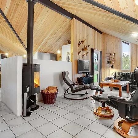 Stunning Home In Oksbol With Sauna * Oksbol (Syddanmark)